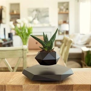 Levitating Magnetic Floating Pot